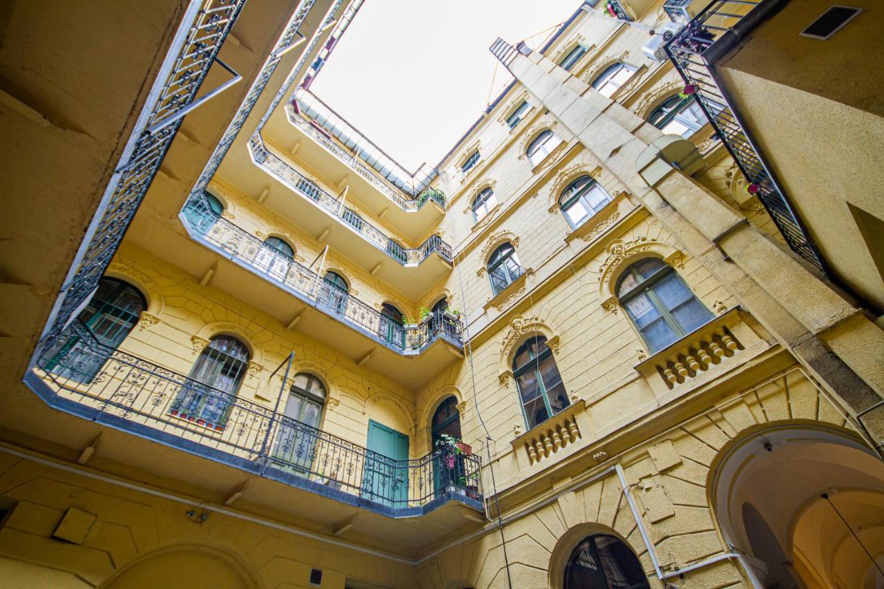 Urania Apartment Budapest Kültér fotó